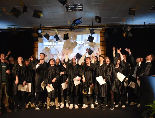 Remise-des-diplômes-Nantes